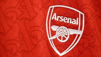 史上最强四冠王要来了？阿森纳英超领先七分，可以安心杯赛夺冠了