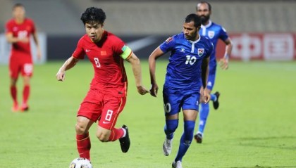 欧冠官方正版-【40强赛猜想】强队集体被出线？韩澳会打默契球吗？