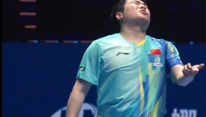 欧冠直播入口-国乒男队小组赛就翻车！三位主力输德国队，王皓强装镇定祝贺对手|世界杯|王楚钦|温瑞博|梁靖崑|迪米特里-奥恰洛夫_新浪体育_新浪新闻